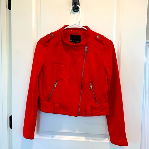 Banana Republic - Picture 3 of 9